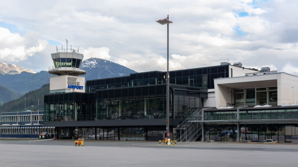 executive transport service Salzburg airport transfers